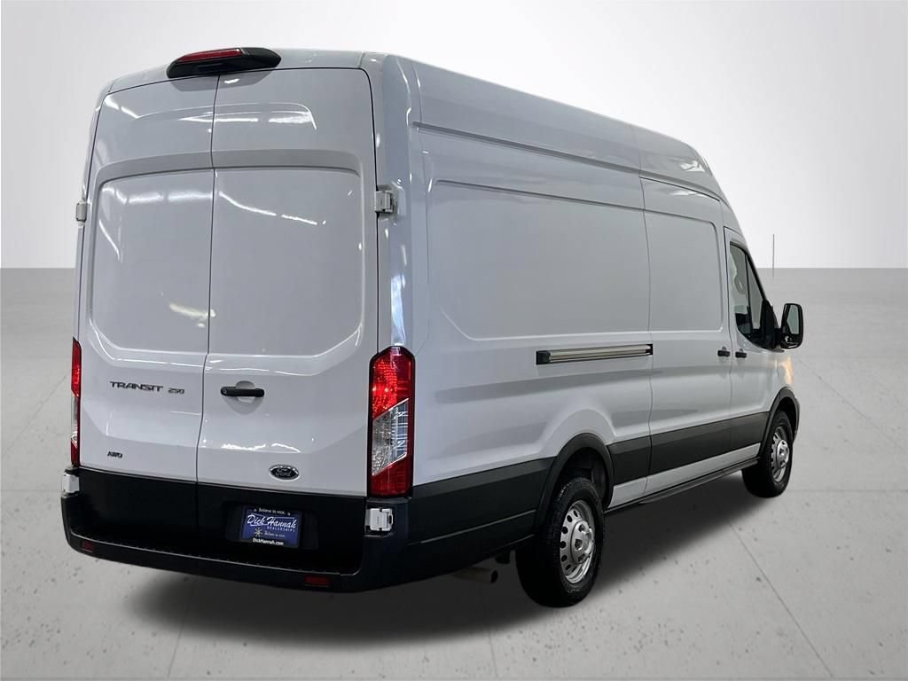 Used 2023 Ford Transit 250 148 High Roof Extended AWD image 10