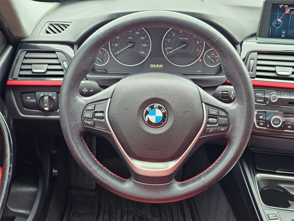 Used 2015 BMW 320i xDrive Sedan AWD/4WD image 20