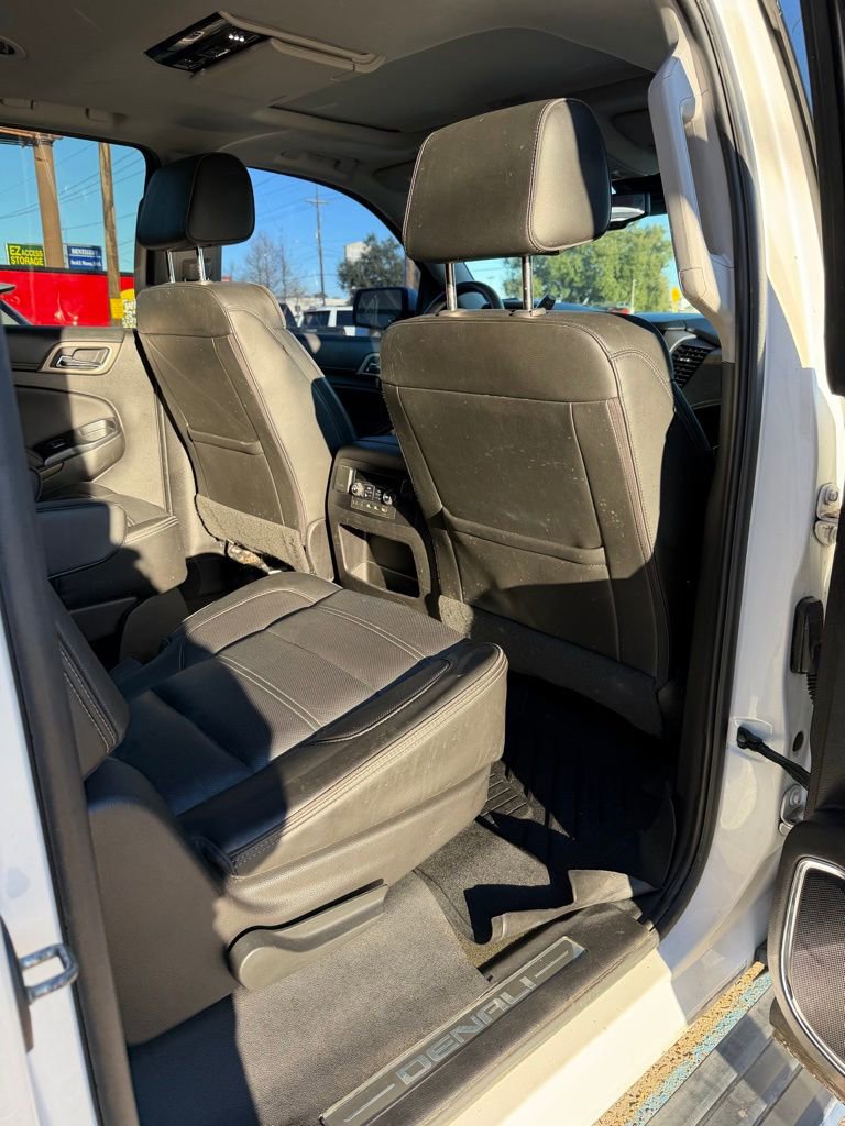 Used 2018 GMC Yukon XL Denali w/ Denali Ultimate Package image 25