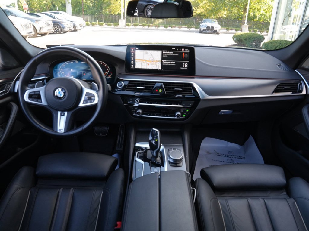 Used 2021 BMW M550i xDrive w/ Shadowloine Package AWD/4WD image 34