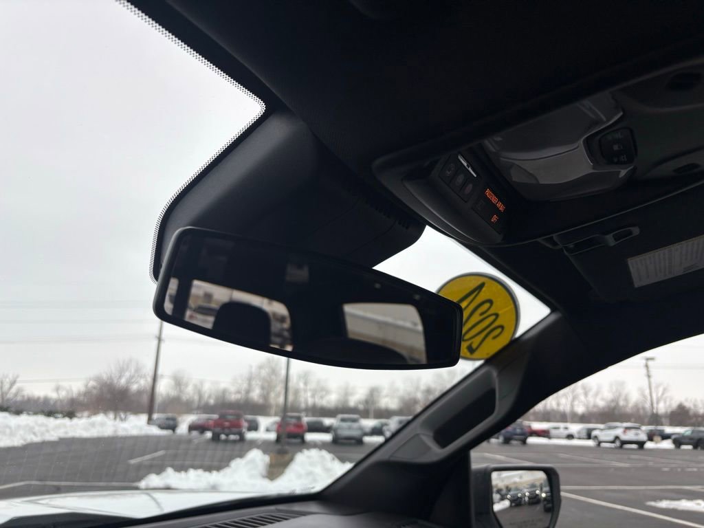 Used 2024 Chevrolet Colorado Trail Boss w/ Advanced Trailering Package image 32