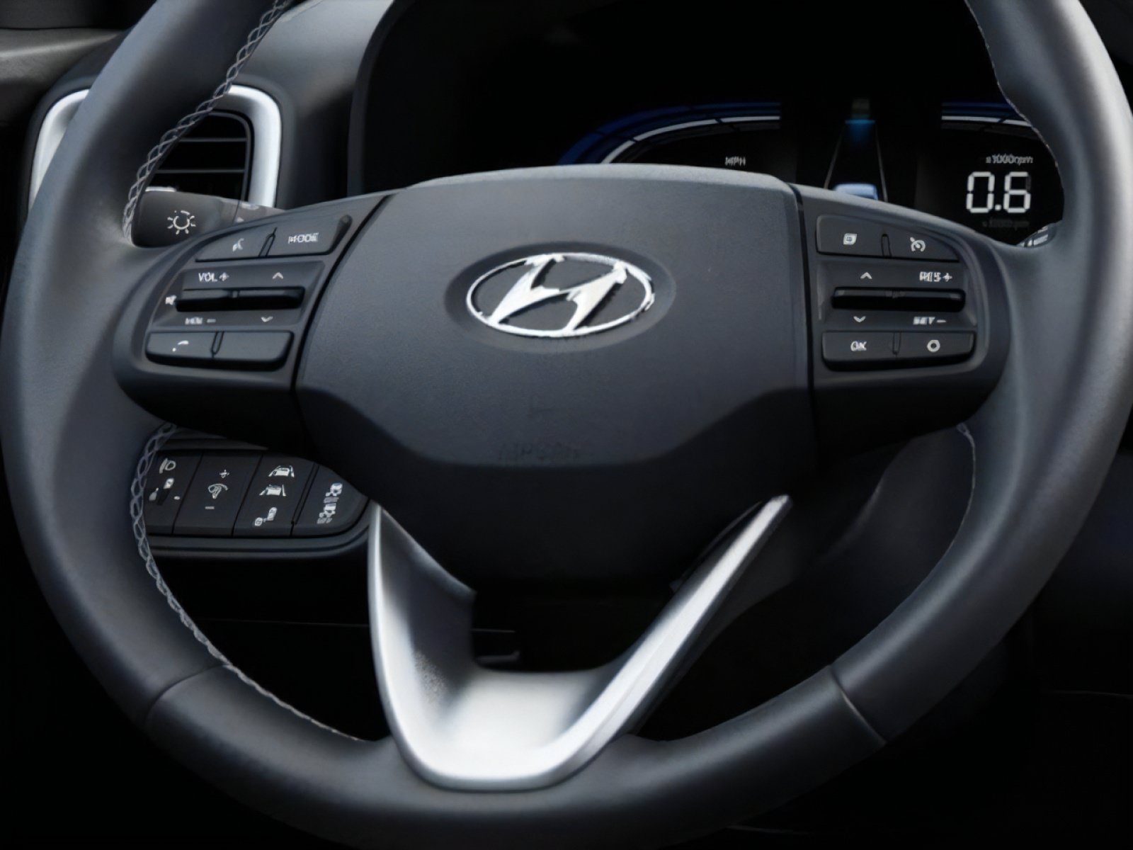 New 2026 Hyundai Venue SEL FWD image 15