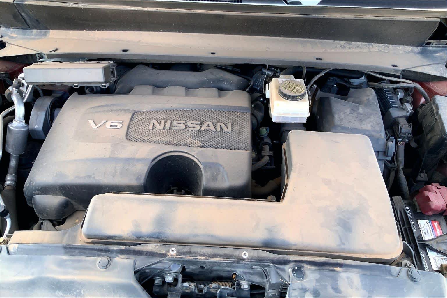 Used 2017 Nissan Pathfinder Platinum FWD image 34