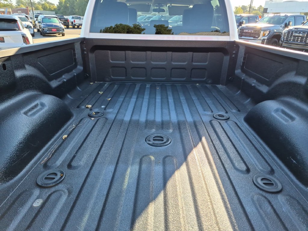 Used 2020 RAM 3500 Tradesman w/ Chrome Appearance Group AWD/4WD image 28