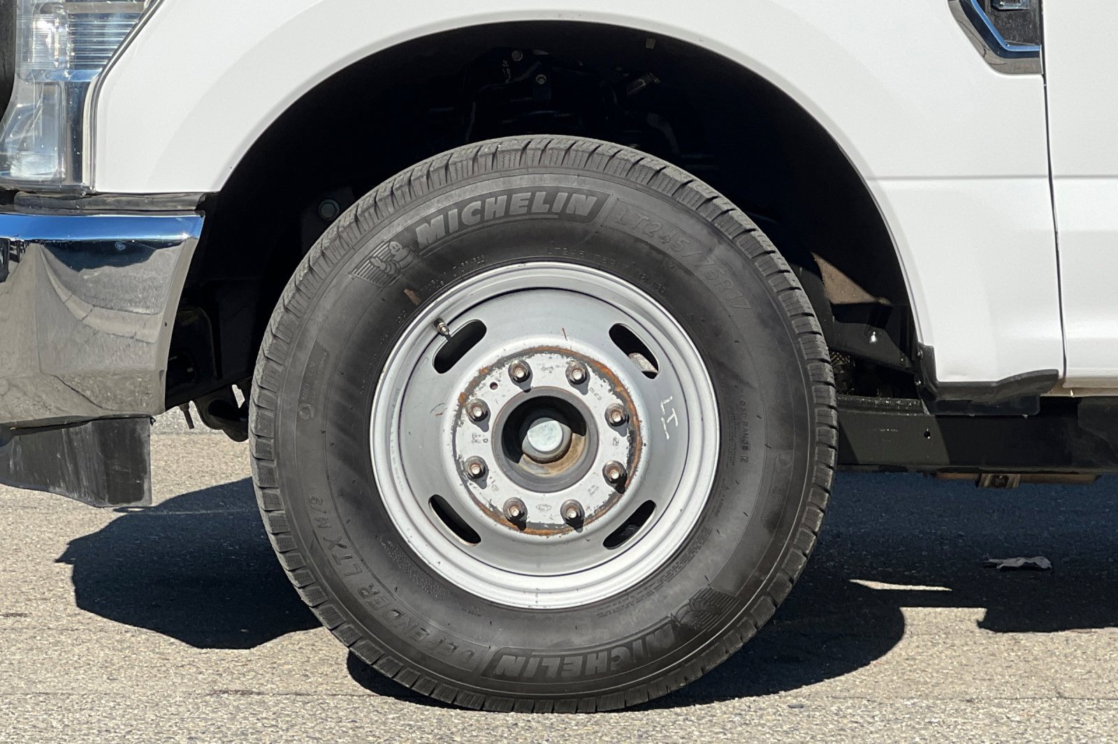 Used 2020 Ford F350 XL w/ Power Equipment Group image 20