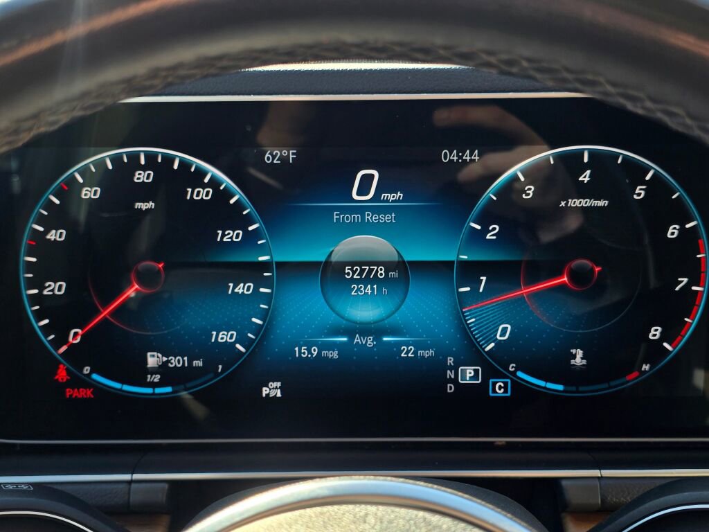 Used 2020 Mercedes-Benz GLE 350 4MATIC w/ Premium Package image 29