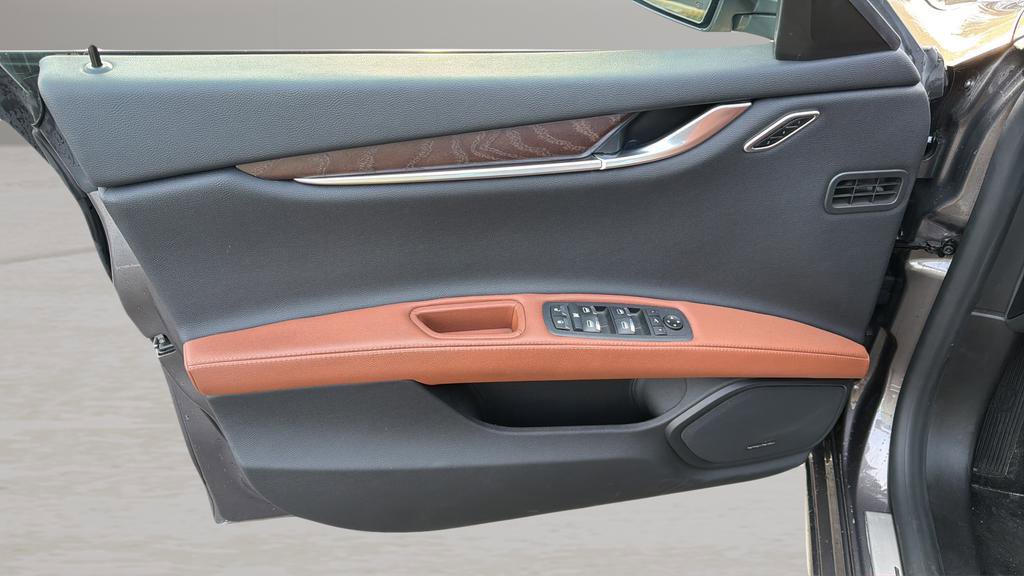 Used 2022 Maserati Ghibli Modena Q4 image 18