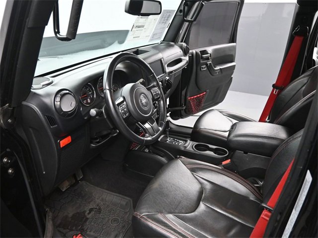 Used 2017 Jeep Wrangler Unlimited Rubicon image 9
