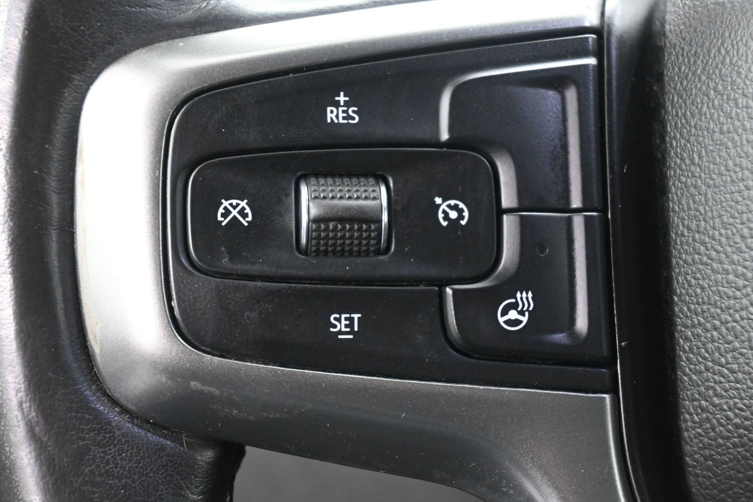 Used 2020 Chevrolet Silverado 1500 LT Trail Boss AWD/4WD image 20