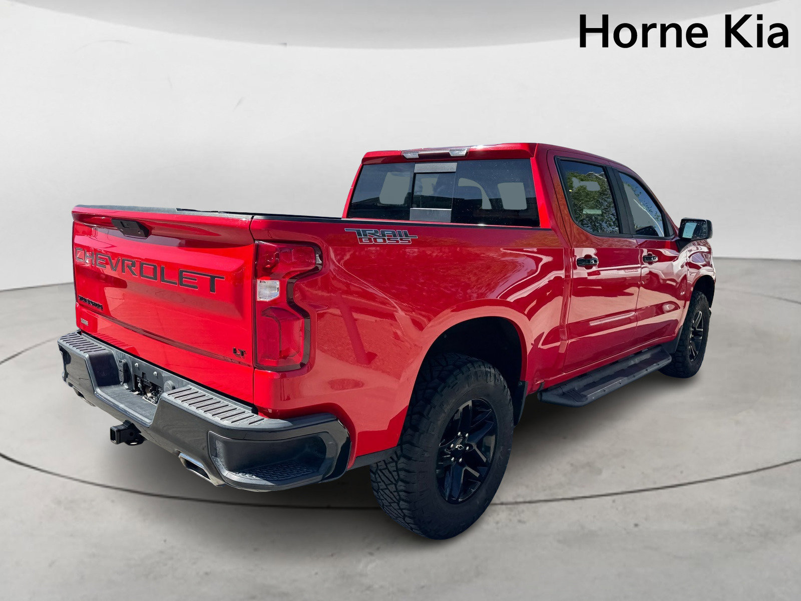 Used 2020 Chevrolet Silverado 1500 LT Trail Boss AWD/4WD image 4