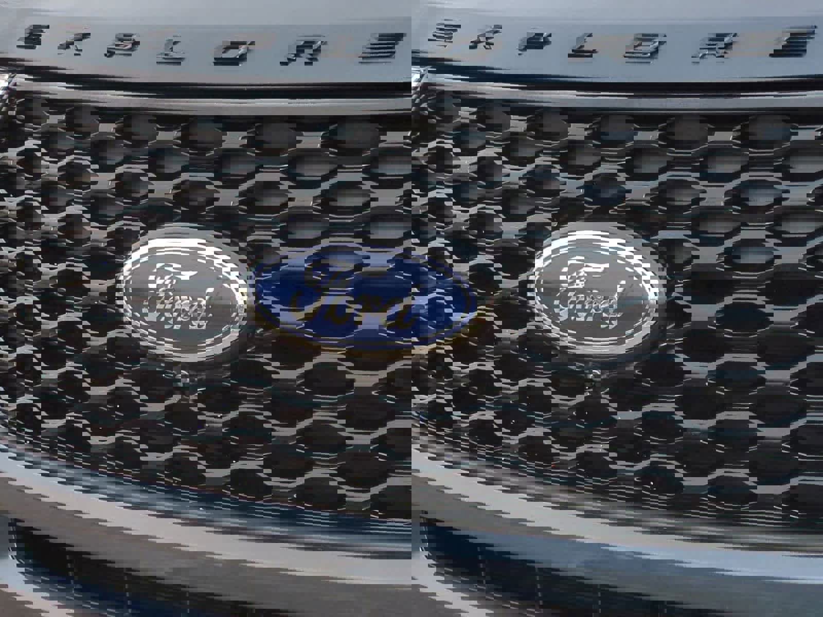 Used 2022 Ford Explorer ST w/ Equipment Group 401A image 12