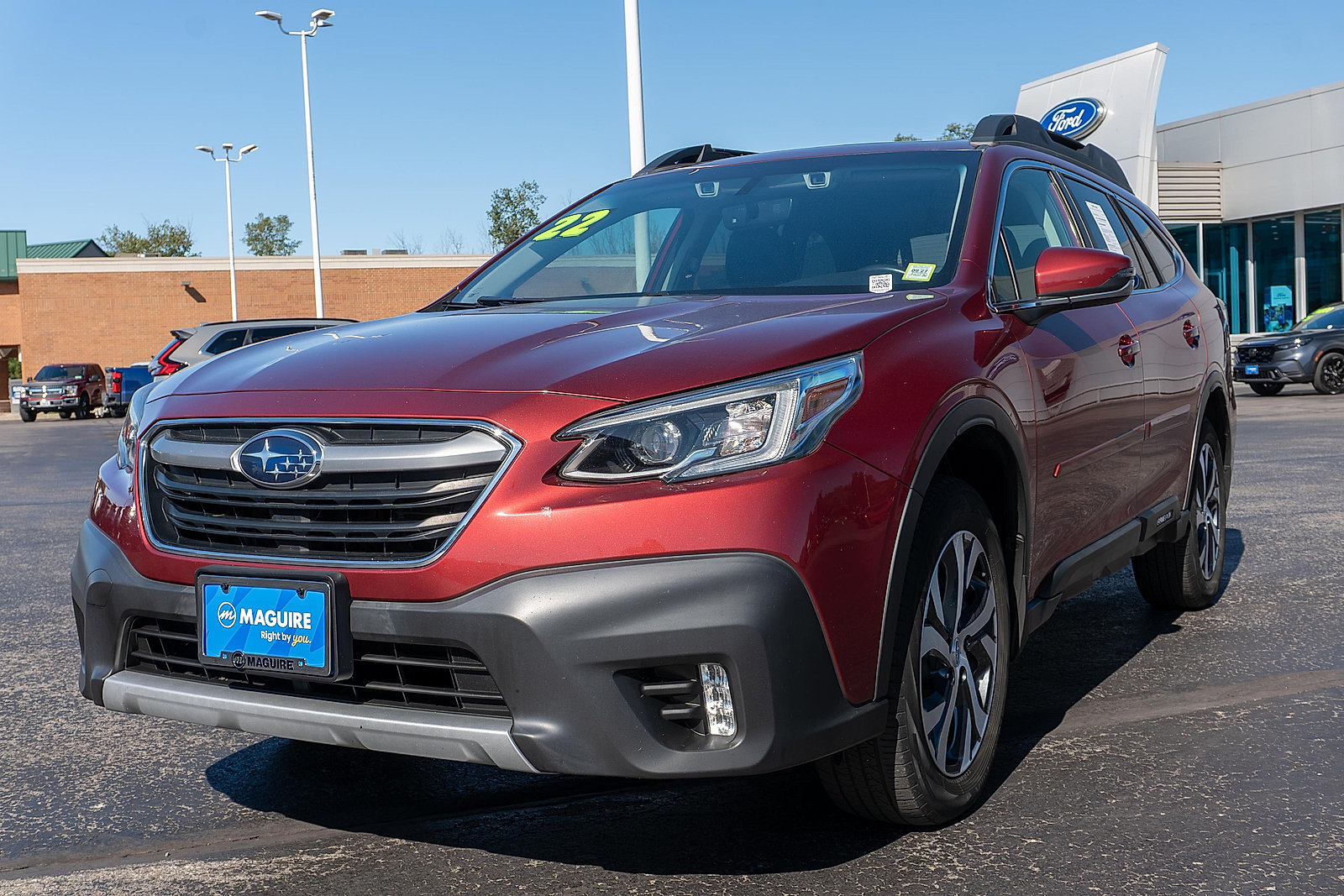 Used 2022 Subaru Outback Limited AWD/4WD image 2