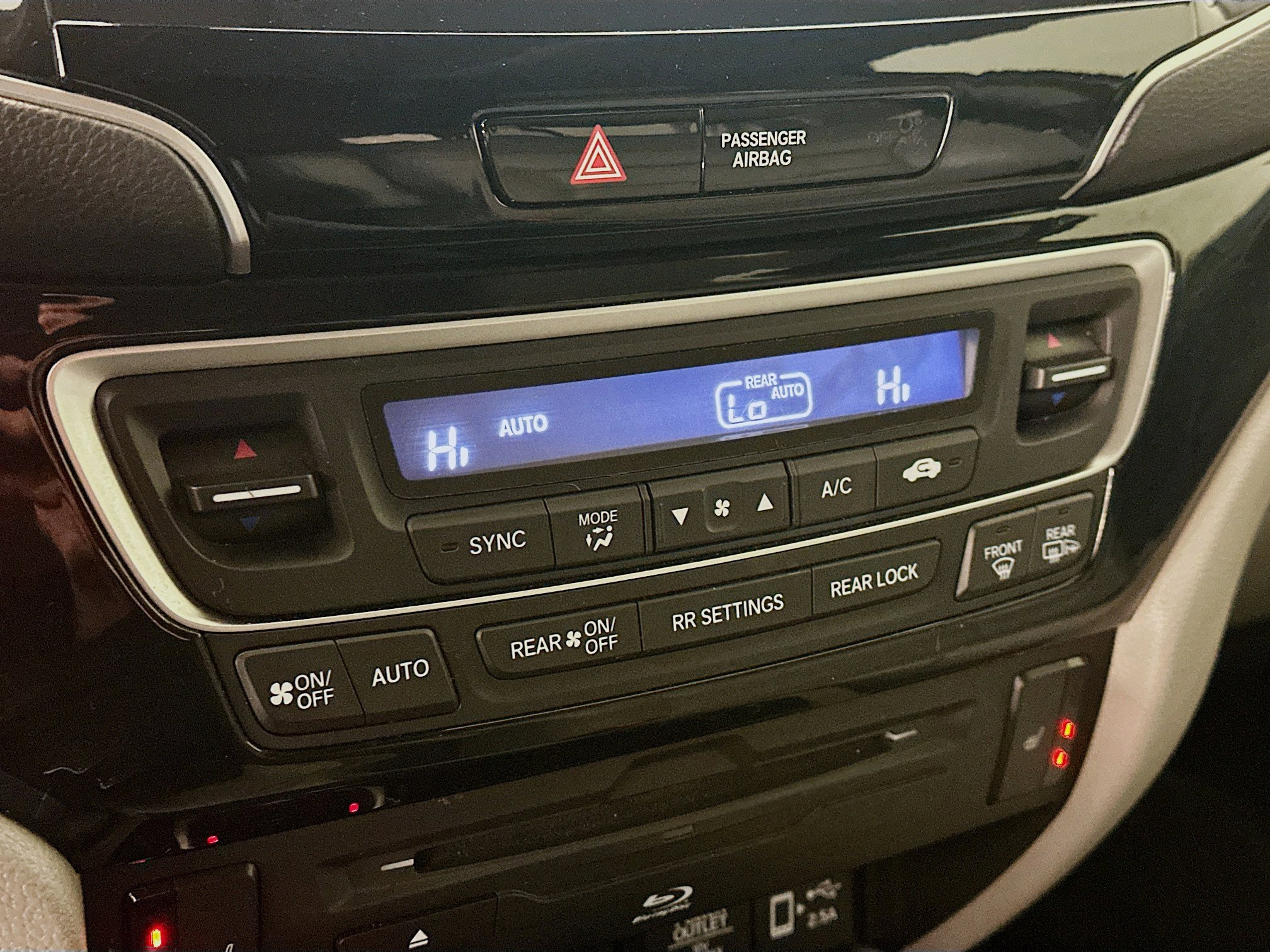 Used 2019 Honda Pilot Touring image 24