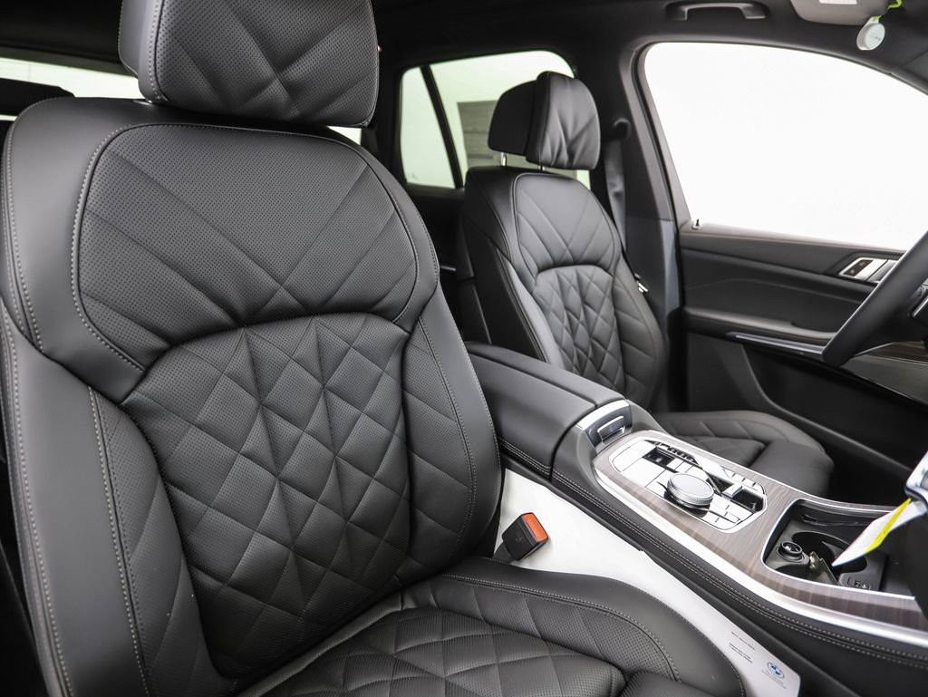 New 2026 BMW X5 xDrive40i w/ M Sport Package image 31