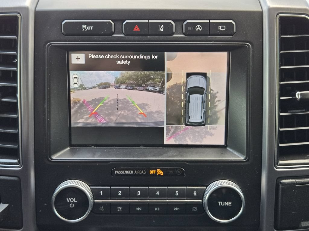 Used 2019 Ford Expedition Platinum RWD image 14