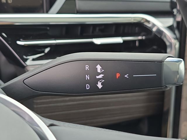 New 2024 GMC Sierra EV Denali image 16