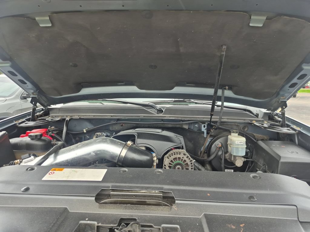 Used 2012 Chevrolet Avalanche LTZ AWD/4WD image 31