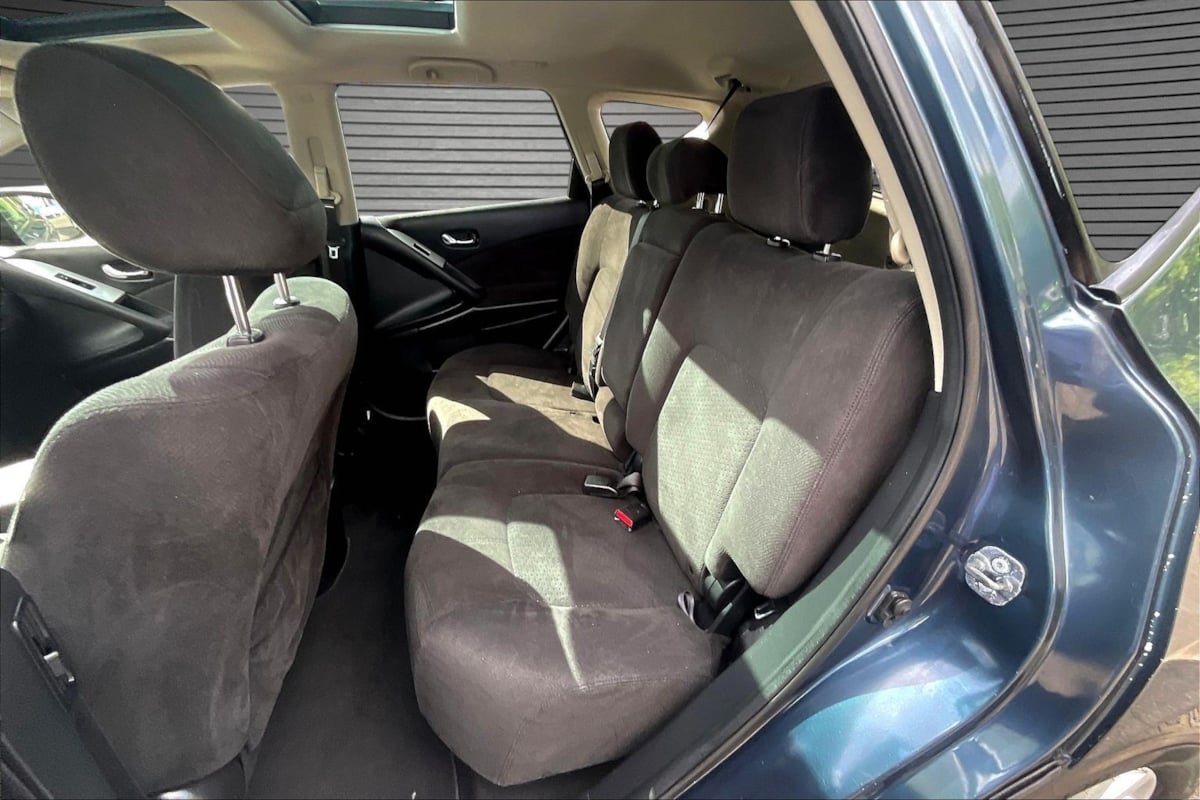 Used 2012 Nissan Murano SV AWD/4WD image 21