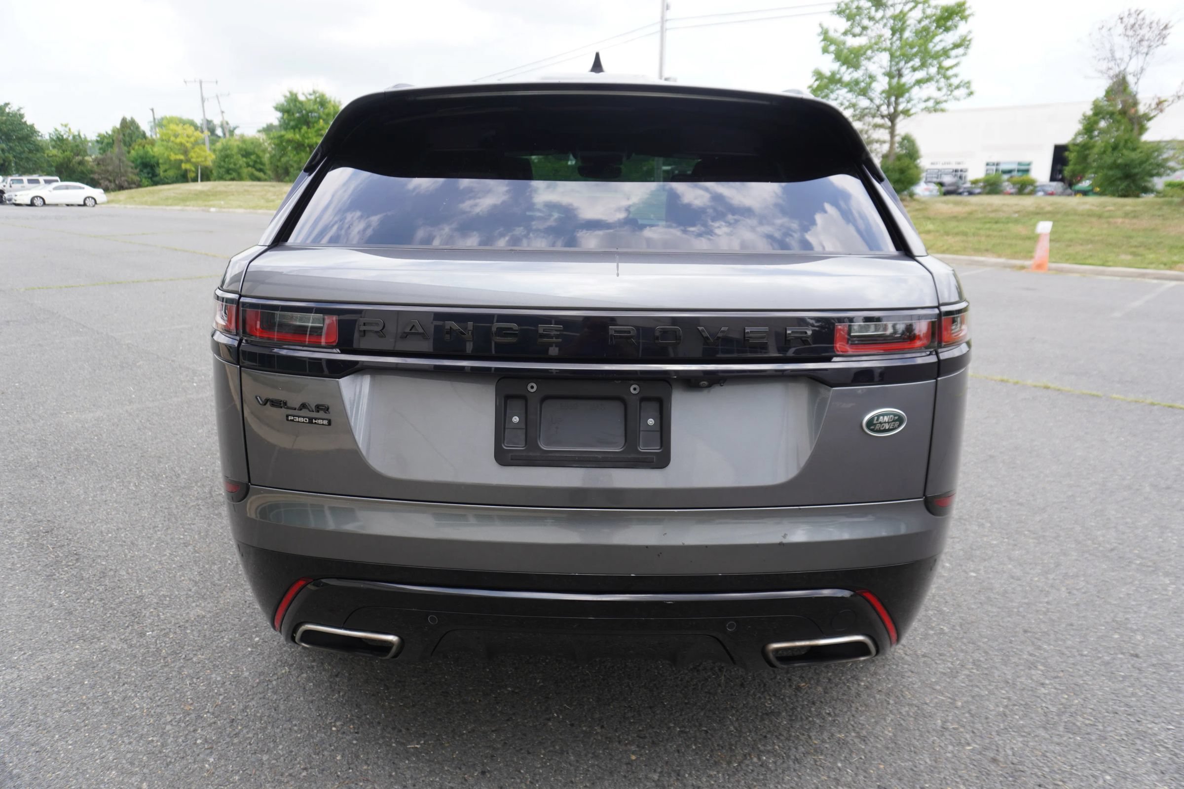 Used 2018 Land Rover Range Rover Velar R-Dynamic HSE AWD/4WD image 6