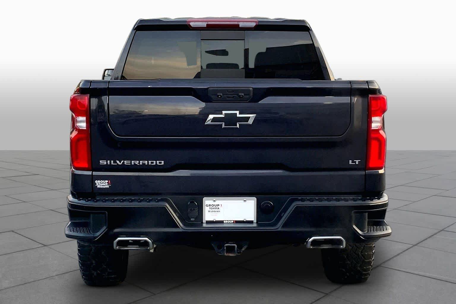 Used 2023 Chevrolet Silverado 1500 LT Trail Boss w/ Convenience Package II AWD/4WD image 5
