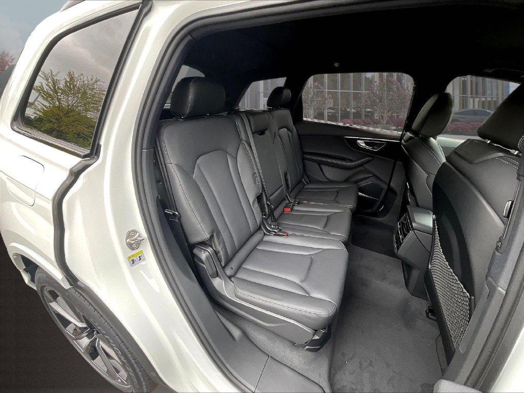New 2026 Audi Q7 3.0T Prestige AWD/4WD image 10