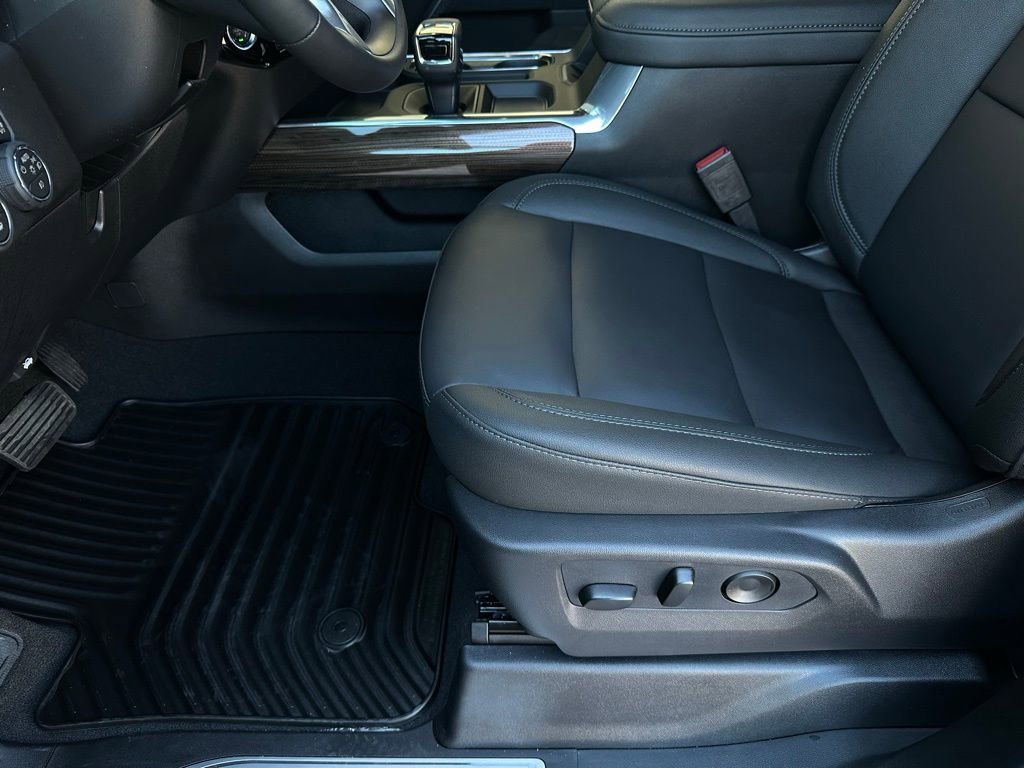 New 2026 Chevrolet Silverado 1500 RST w/ All Star Edition Plus AWD/4WD image 11