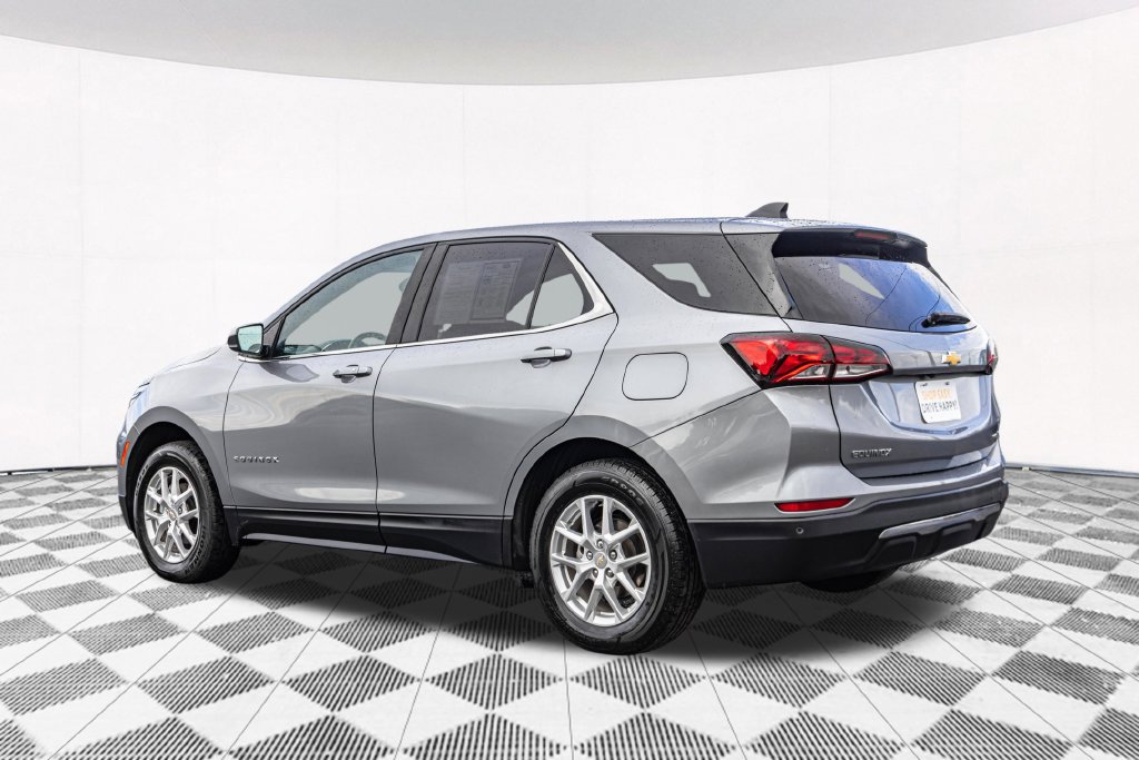 Used 2024 Chevrolet Equinox LT AWD/4WD image 8