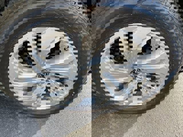 Used 2022 Volkswagen Atlas SE image 27