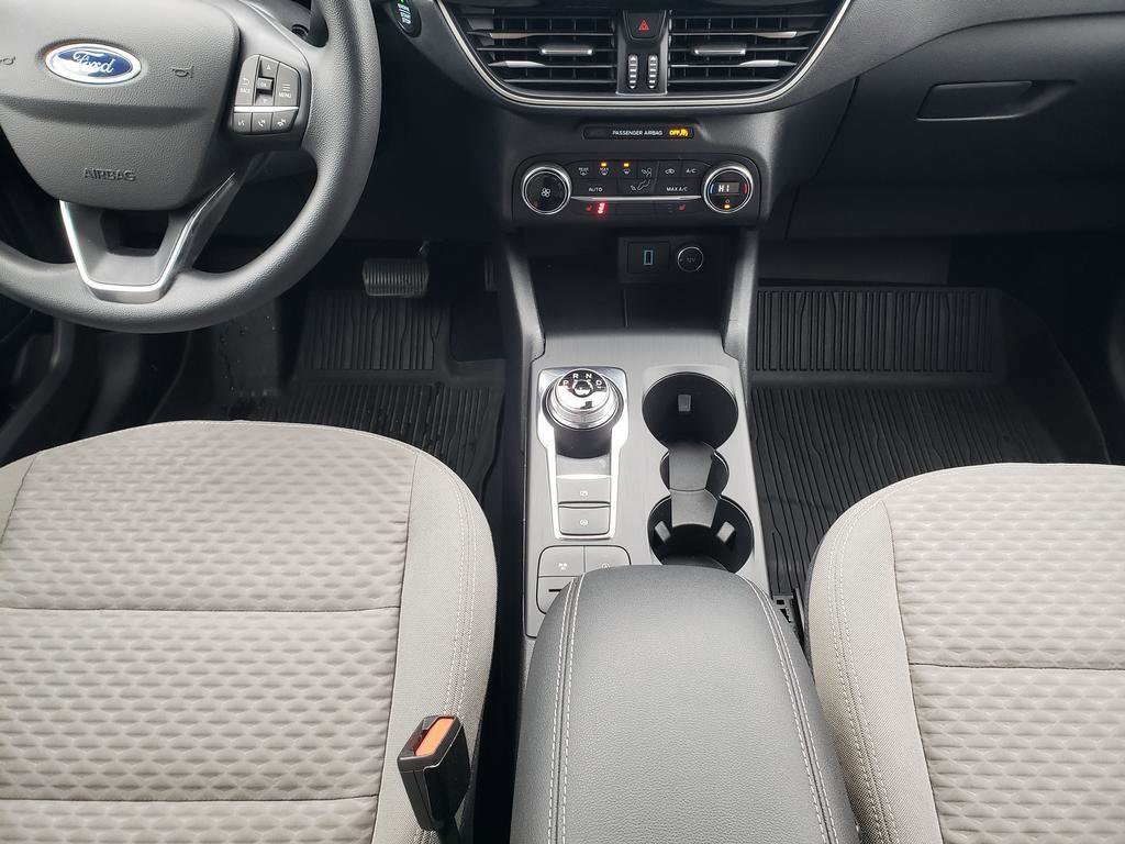 Used 2020 Ford Escape SE image 23