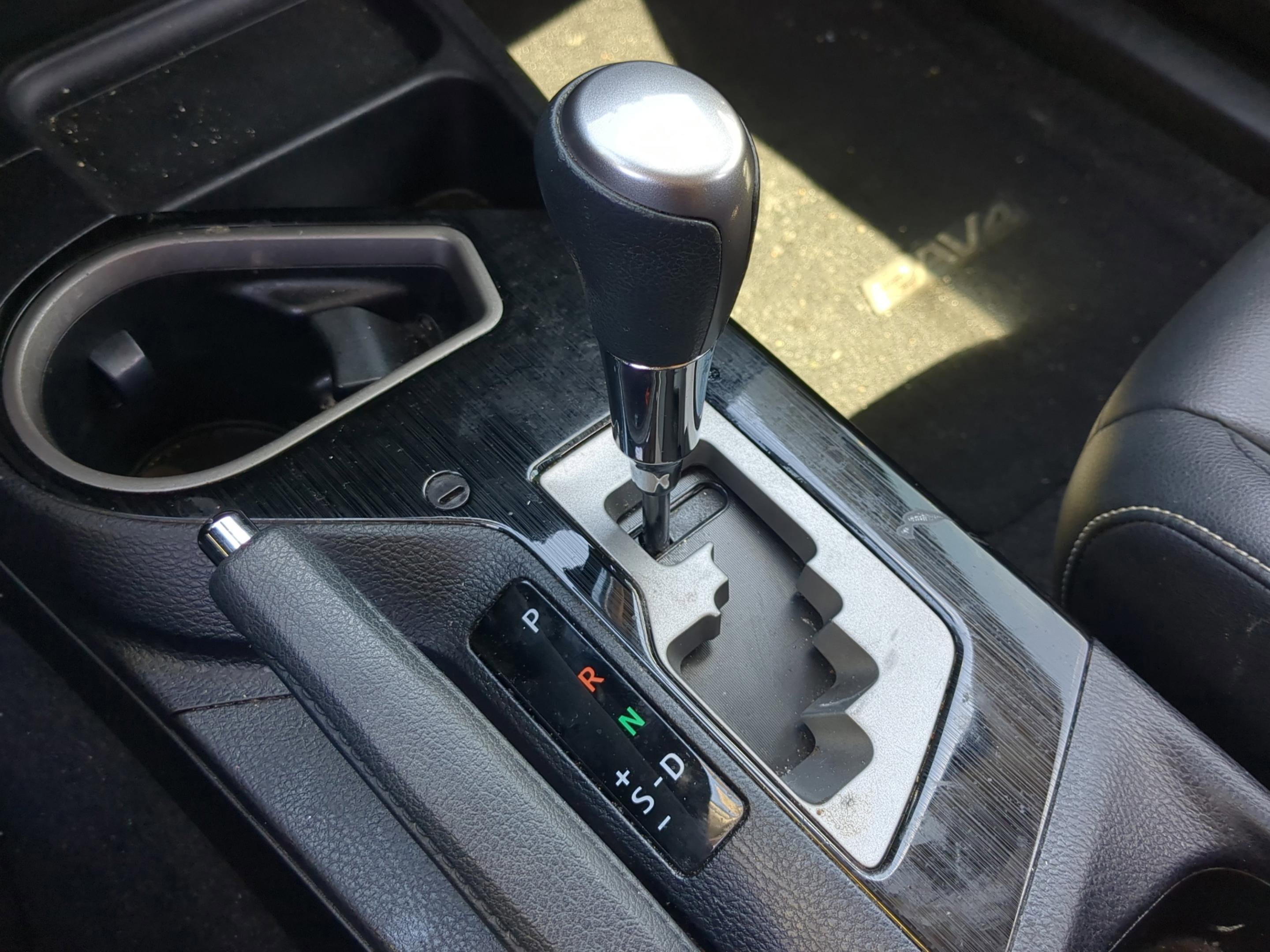 Used 2016 Toyota RAV4 Limited FWD image 15
