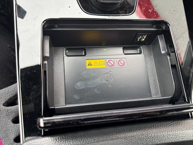 Used 2024 Toyota bZ4X XLE w/ Weather Package image 18