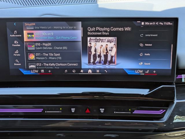 Used 2024 BMW 530i xDrive w/ Premium Package image 18