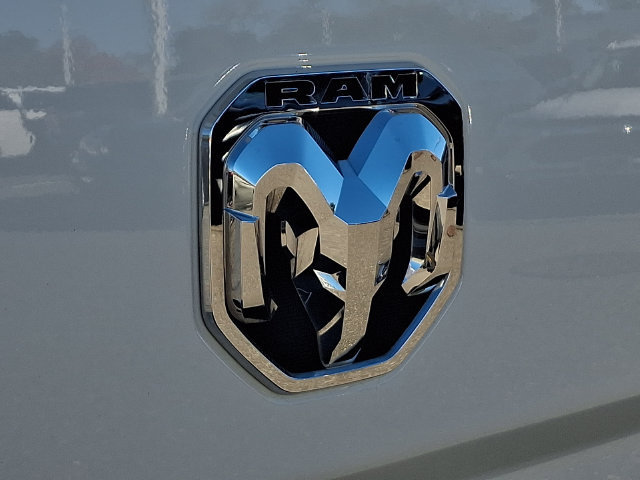 Used 2022 RAM 2500 Limited AWD/4WD image 33