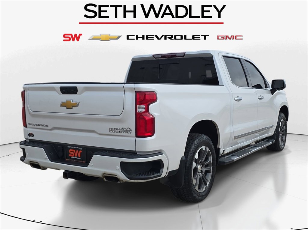 Used 2024 Chevrolet Silverado 1500 High Country w/ Technology Package image 7
