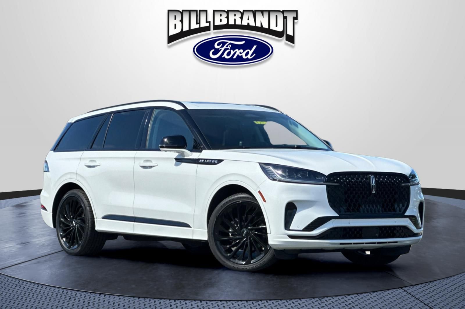 Used 2025 Lincoln Aviator Reserve w/ Equipment Group 201A AWD/4WD image 1