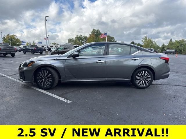 Used 2023 Nissan Altima 2.5 SV image 8