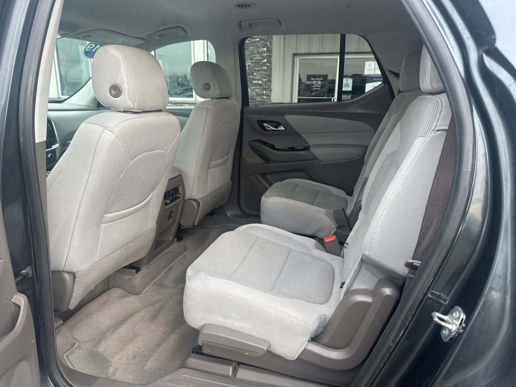 Used 2019 Chevrolet Traverse LT image 19