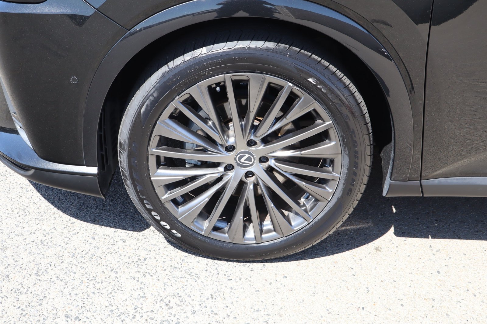 Used 2023 Lexus RX 350 FWD w/ Cold Area Package image 14