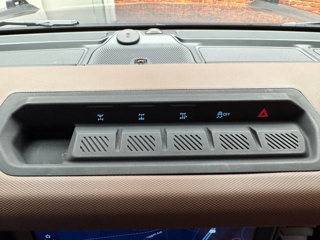 Used 2024 Ford Bronco Outer Banks w/ Sasquatch Package image 21