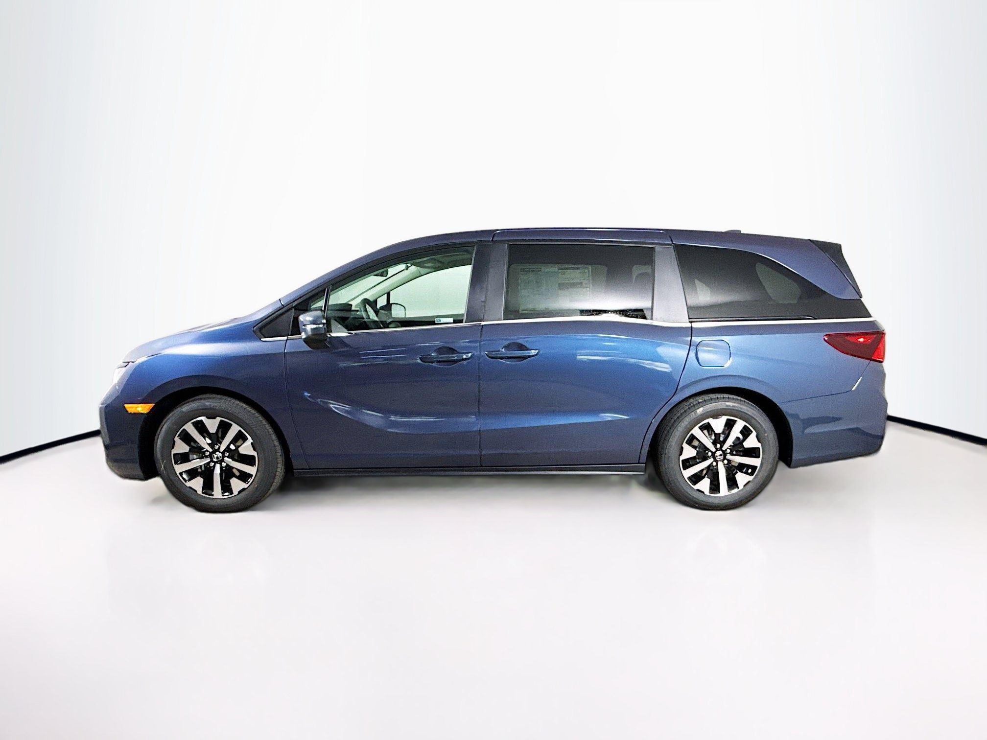 New 2026 Honda Odyssey EX-L image 7