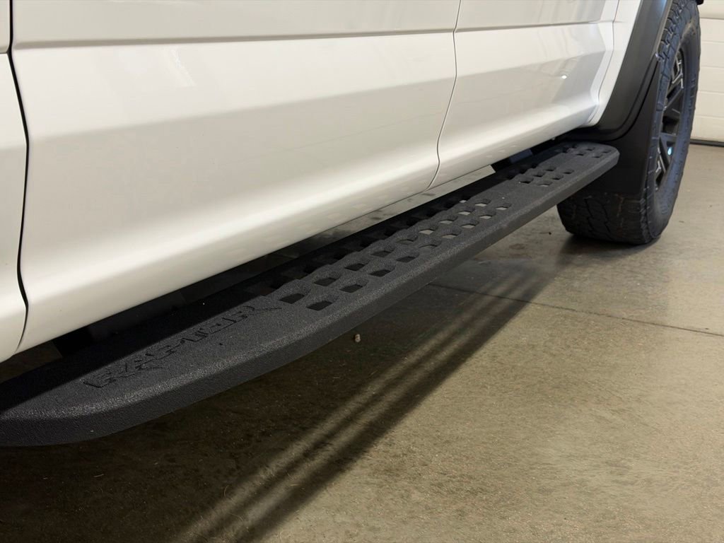 Used 2018 Ford F150 Raptor w/ Equipment Group 802A Luxury AWD/4WD image 15