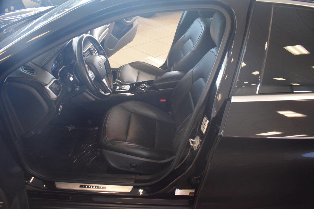 Used 2018 INFINITI QX30 Premium w/ Navigation Package image 48