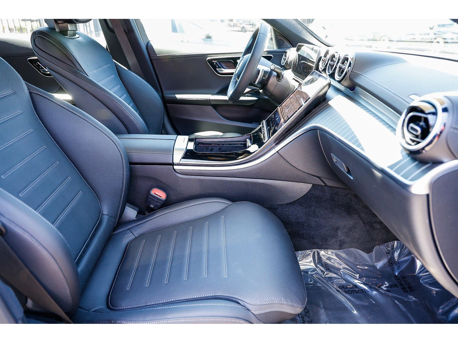 New 2025 Mercedes-Benz C 300 Sedan image 17