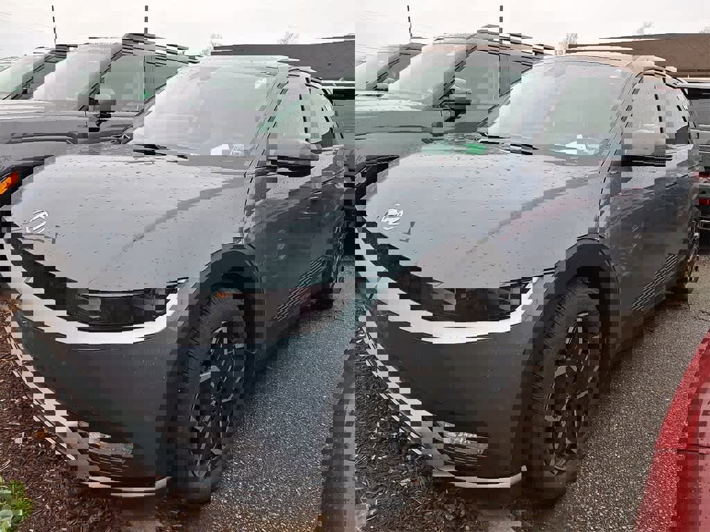 Used 2023 Hyundai Ioniq 5 SEL image 1