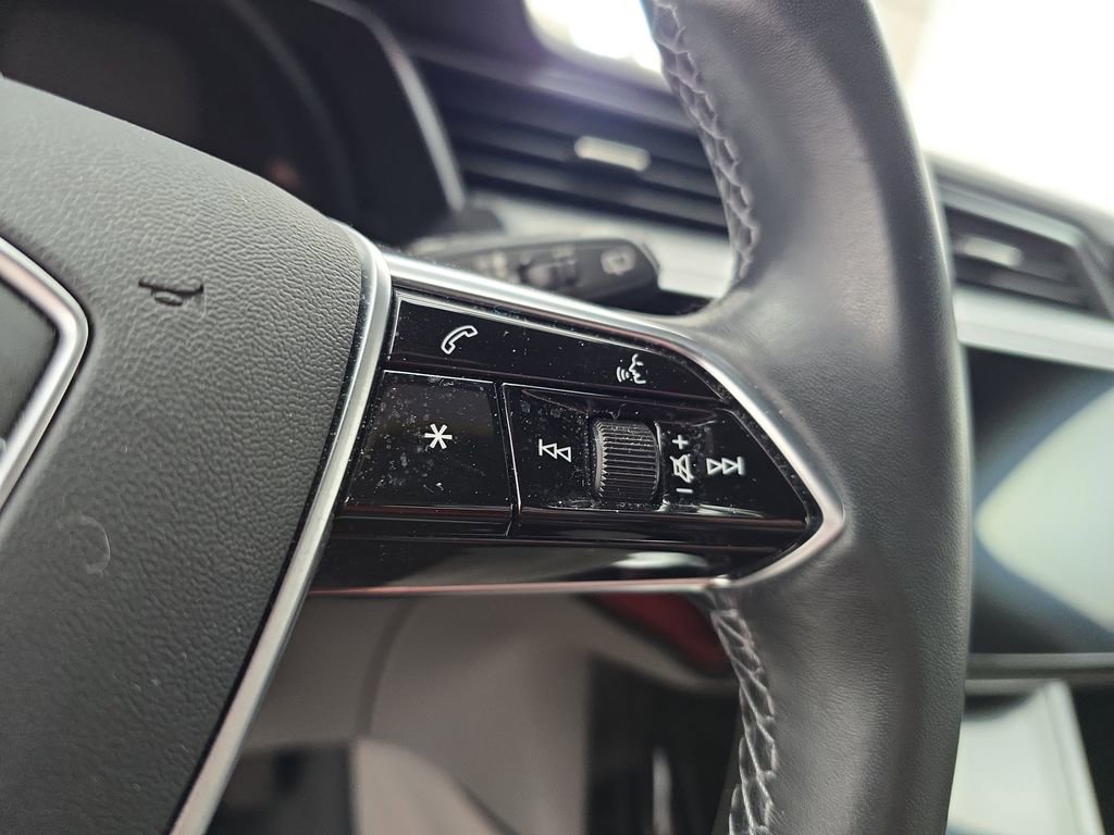 Used 2023 Audi e-tron Chronos w/ Chronos Package image 35