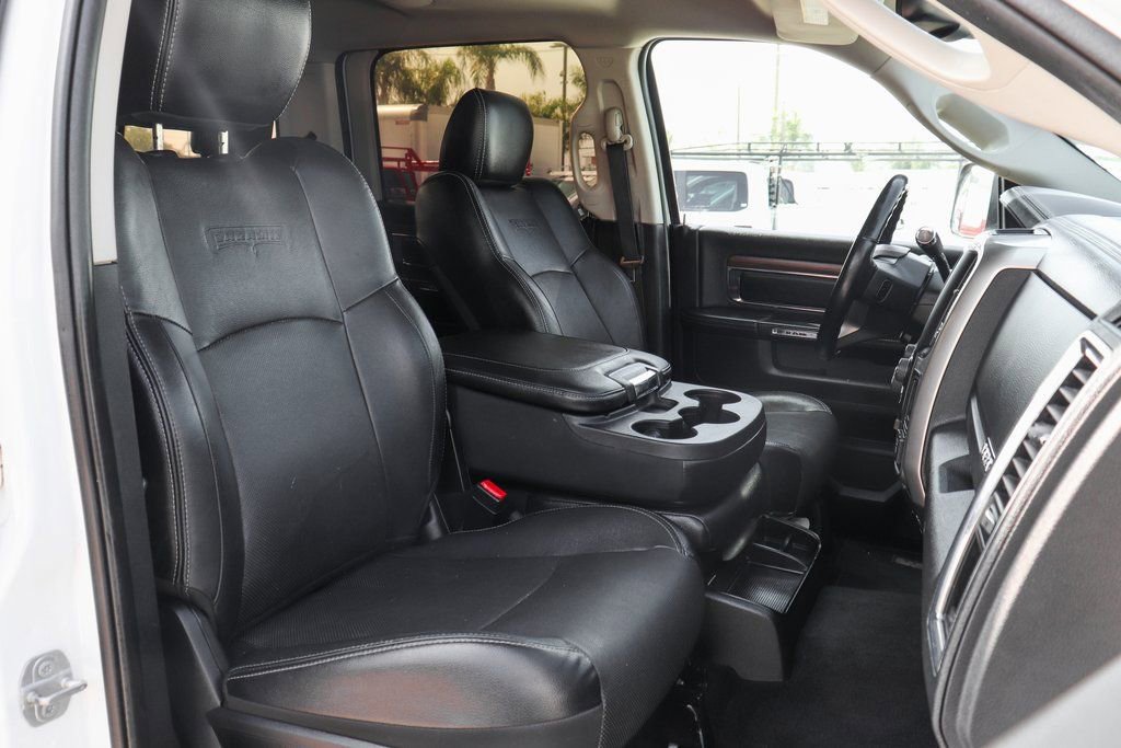 Used 2017 RAM 2500 Laramie w/ Sport Appearance Group image 32