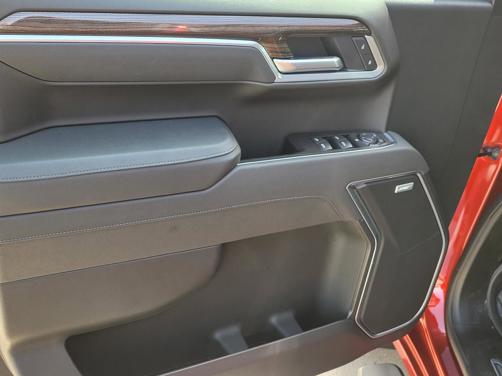 New 2026 Chevrolet Silverado 1500 RST w/ Dark Appearance Package image 12