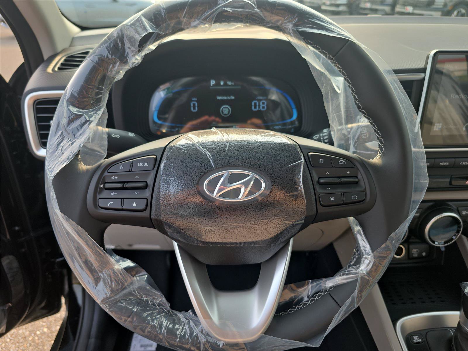 New 2026 Hyundai Venue SEL FWD image 14