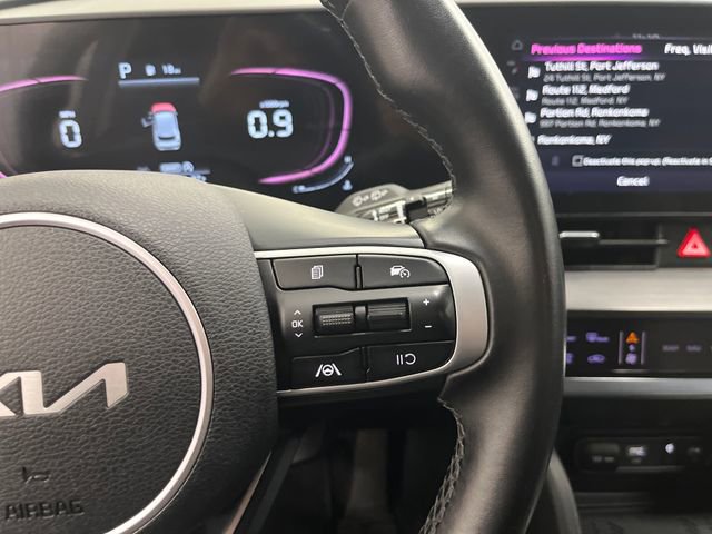 Certified 2023 Kia Sportage EX FWD image 18