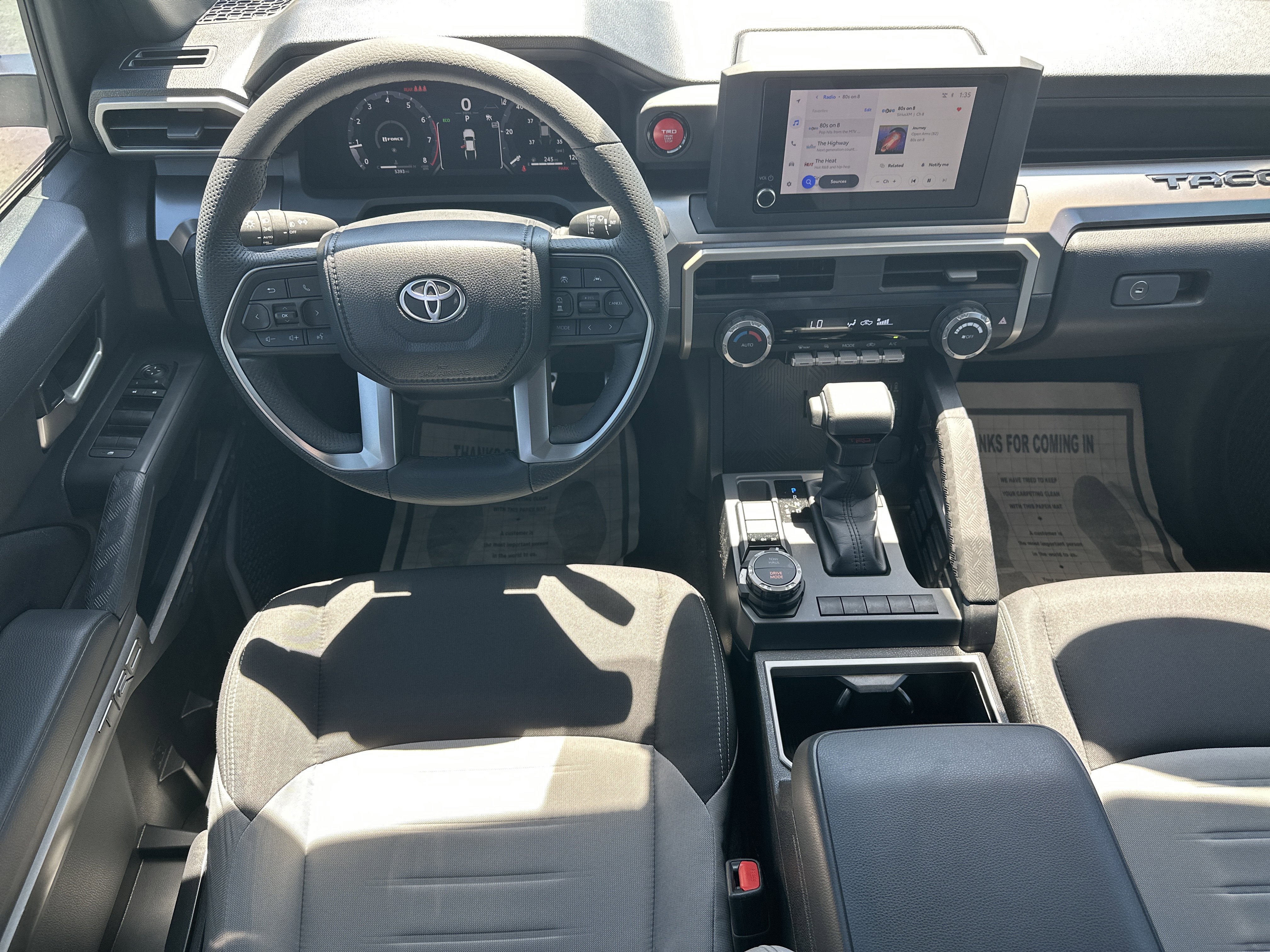 Used 2025 Toyota Tacoma TRD Sport AWD/4WD image 23